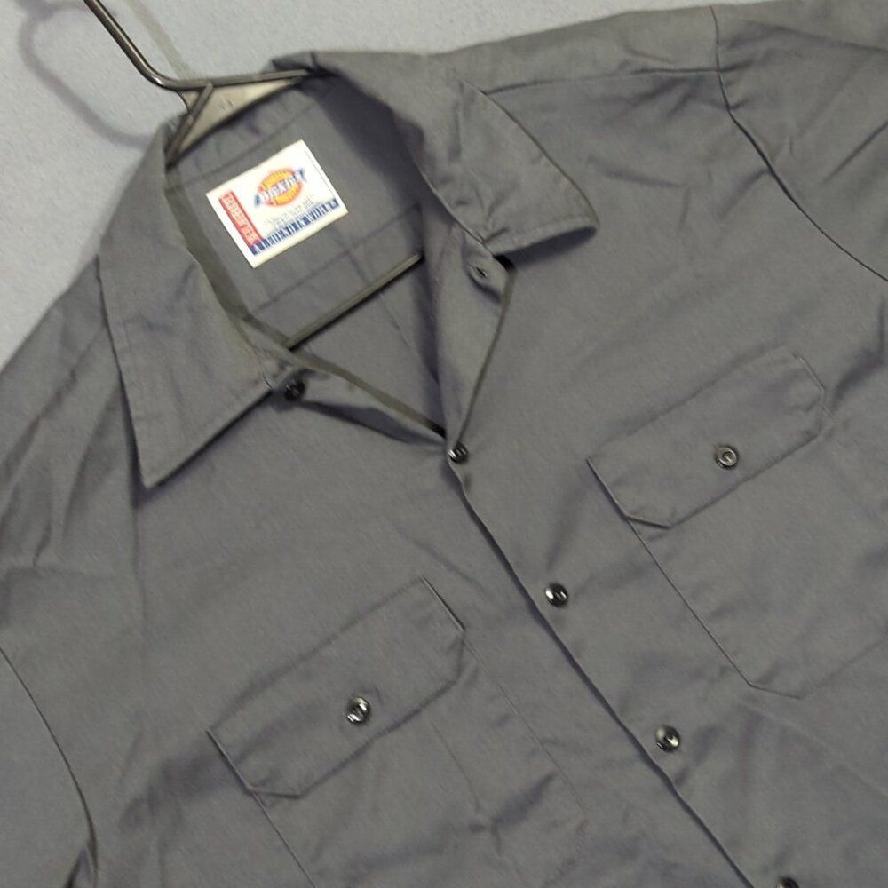 Dickies Shirt Men's XL Gray Short Sleeve Button Up Pockets